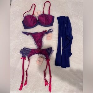 Agent Provocateur Hyacinth Bra, Thong, Suspender Belt & Pantyhose